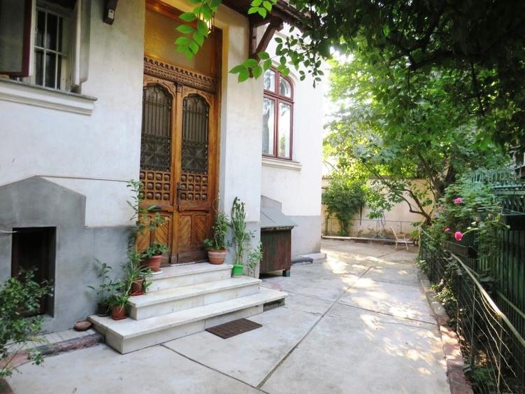 Oferta Chirie 5 camere si curte superb vila consolidata Ultracentral Bucuresti - 16