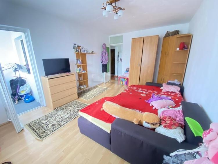 Garsoniera-Bloc Stradal- Calea Rahovei - 2