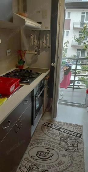 Vind garsoniera partial mobilata - 4