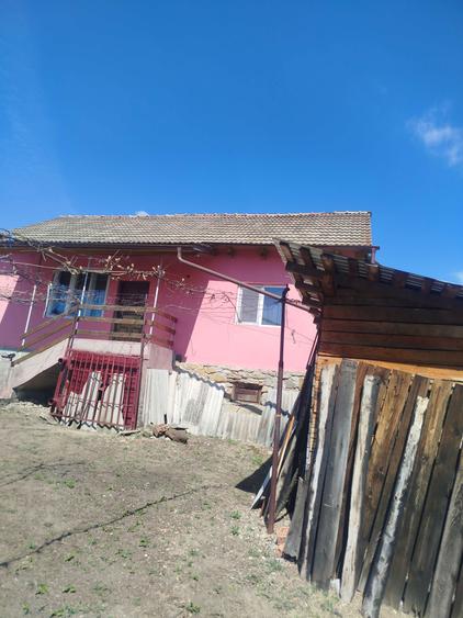 Vand casa in Cernisoara langa Horezu - 1