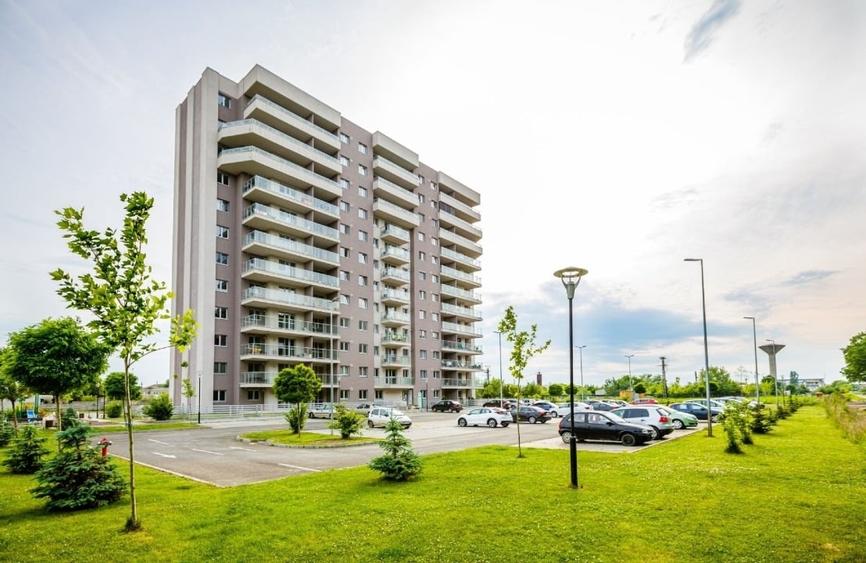Apartament cu 3 camere semidecomandat, mobilat în Lipovei