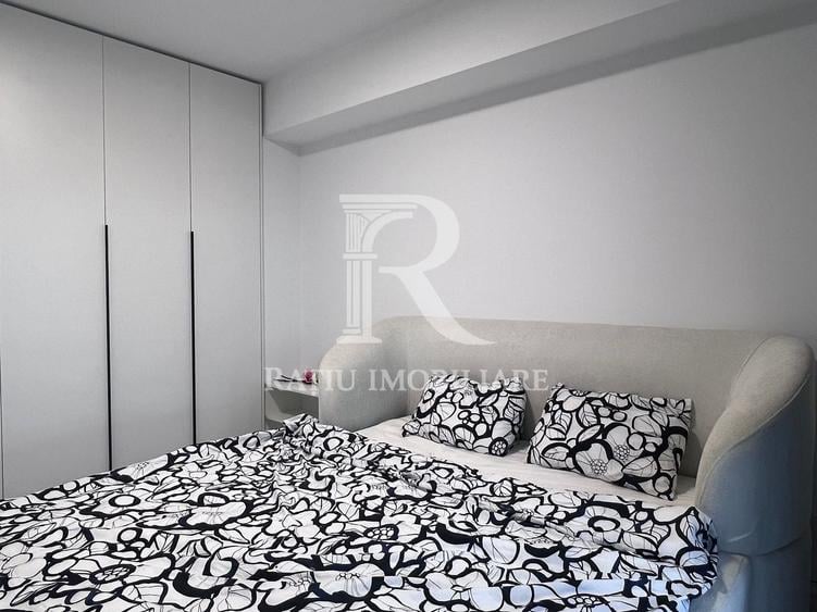 Apartament cu 3 camere decomandat, mobilat în Nufărul