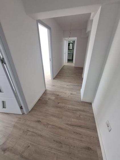 Apartament cu 3 camere decomandat în Ultracentral