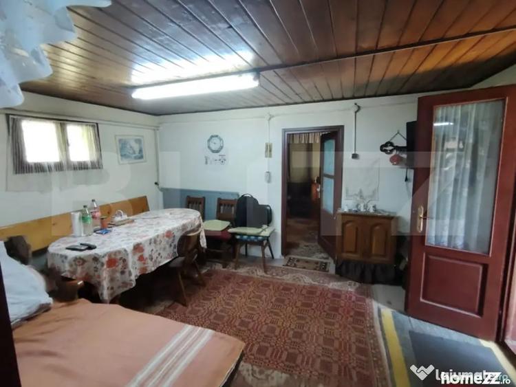 Casă cu 5 camere cu Teren 175 Mp în Lunca