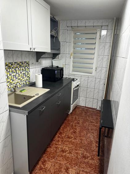 Apartament cu 2 camere, mobilat în Lacul Tei