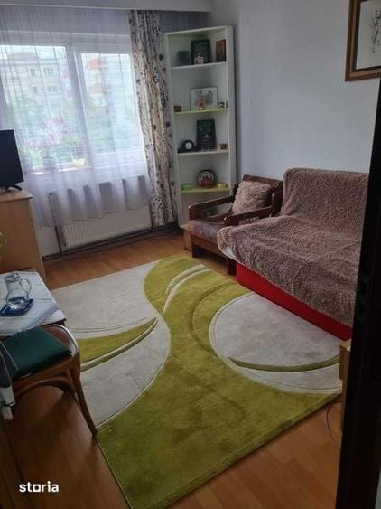 Apartament cu 4 camere în Mărăști