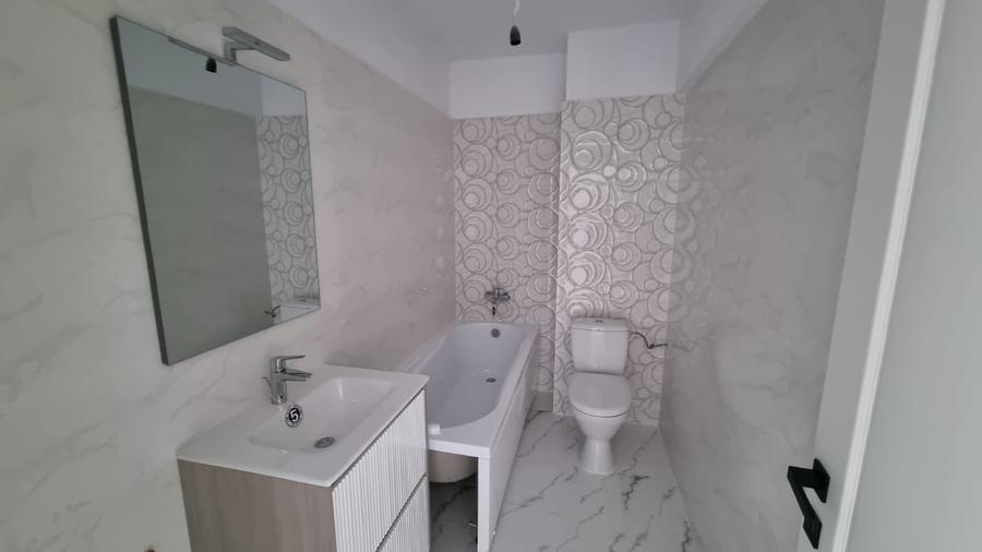 Apartament cu 2 camere semidecomandat în Bucium