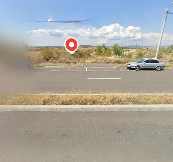 Teren de 512 mp, în Central