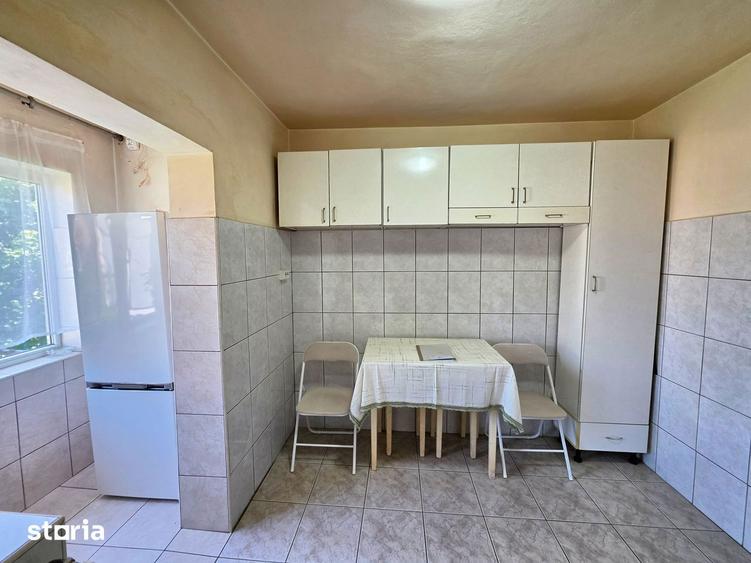 Vand apartament cu 2 camere decomandat in Calea Lipovei 78.000 euro - 3