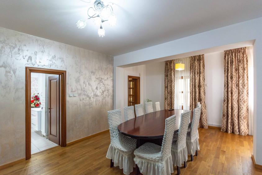 Apartament cu 3 camere decomandat în Bucureștii Noi