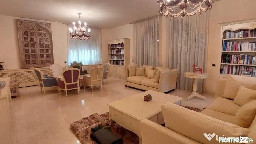 Casă cu 7 camere cu Teren 250 Mp în Cotroceni