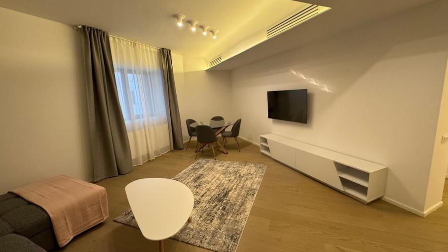 Apartament cu 3 camere în Cotroceni