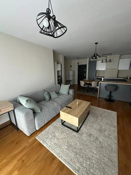 Apartament cu 2 camere decomandat în Sopor