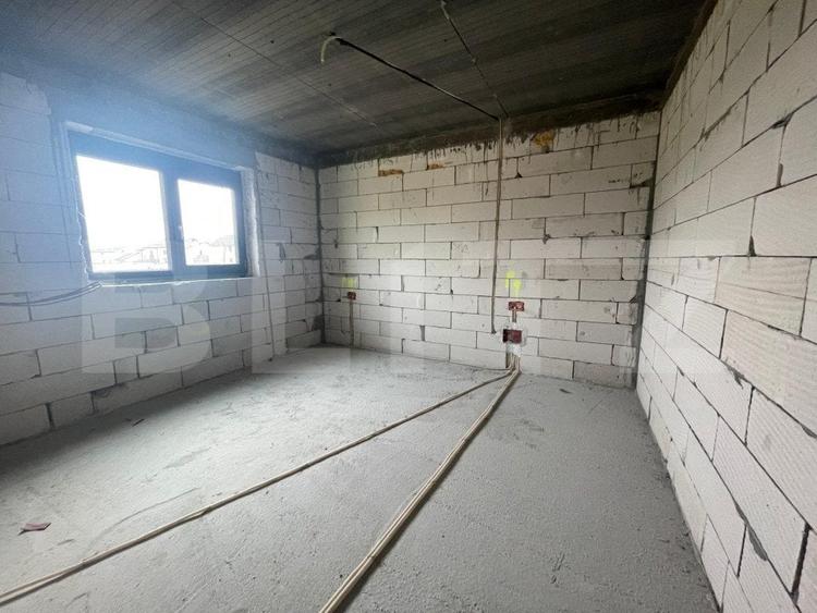Casa parter + pod, zona școala Malu Mare (sat), teren 2400 mp - 3