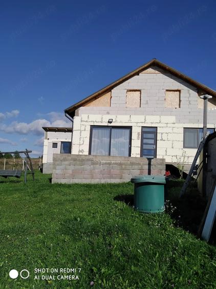 Casă cu 3 camere cu Teren 2931 Mp în Bălnaca