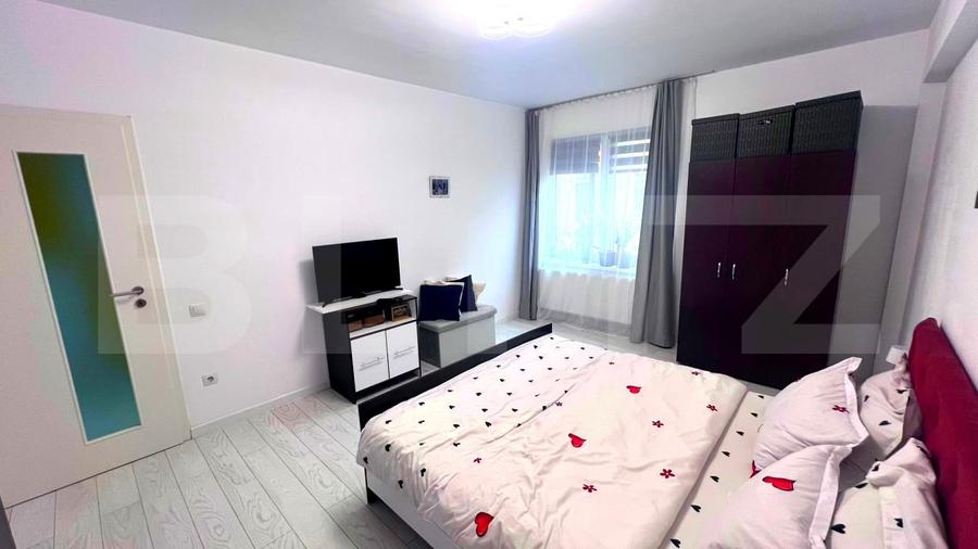 Apartament cu 3 camere decomandat, mobilat în Turnișor