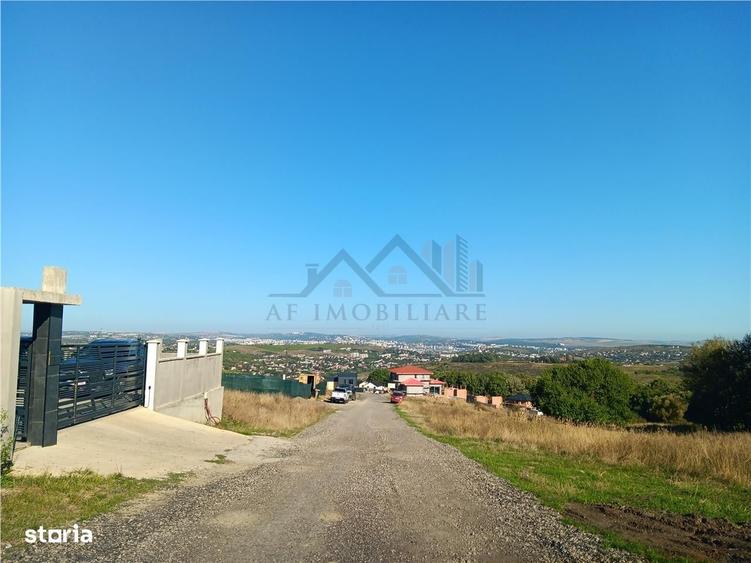 Casă cu 4 camere în Pietrăria