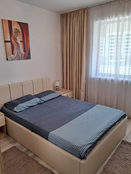 Apartament cu 2 camere semidecomandat în Est