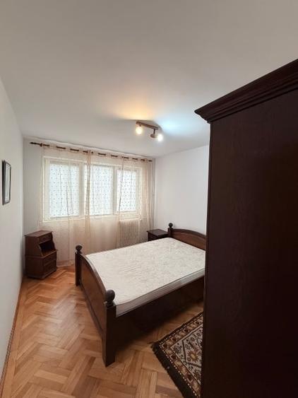 Apartament cu 2 camere semidecomandat, mobilat în Alexandru Obregia