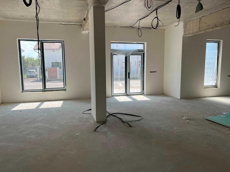 Spațiu comercial, de 178 mp, în Central