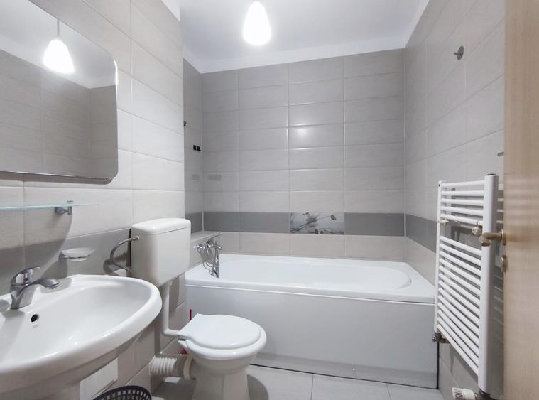 Zona Tractorul, apartament decomandat 2 camere si parcare, disponibil imediat. - 10