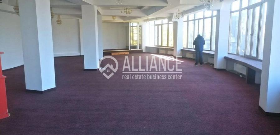 Inchiriere spatiu comercial de 400 mp - 17