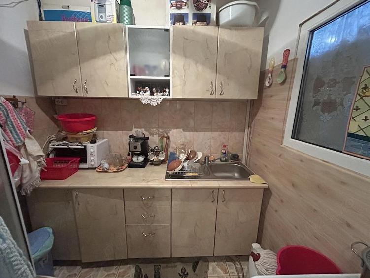 Vand apart.1 cam.in Sanicolau Mic,gara Aradul Nou,str.Frunzei,et.3 din 4, este renovat - 6