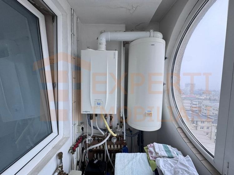 Oportunitate! Apartament 3 camere de vanzare, in Zona Centrala - 12