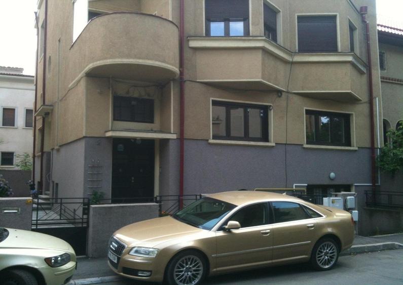 Spațiu birouri 5 camere în vilă interbelică Dorobanți Capitale  Parter înalt - 1