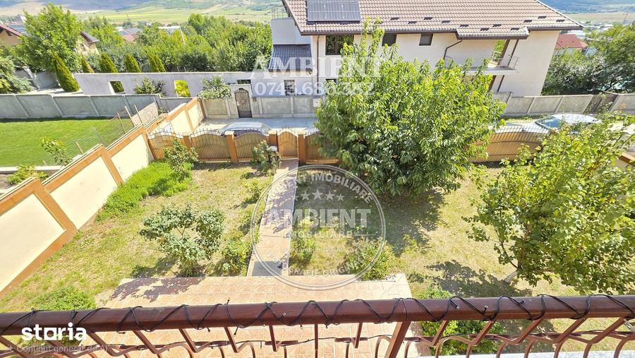 Casă cu 5 camere cu Teren 456 Mp în Central