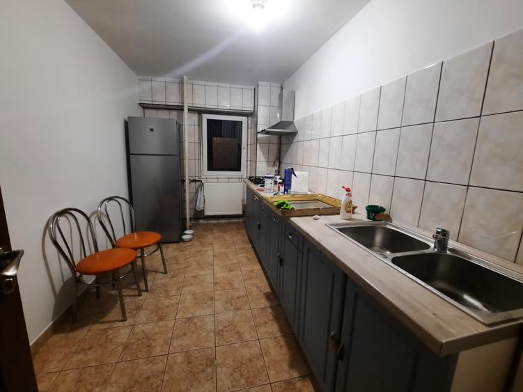 VANZARE GARSONIERA PARCUL SEBASTIAN - 2