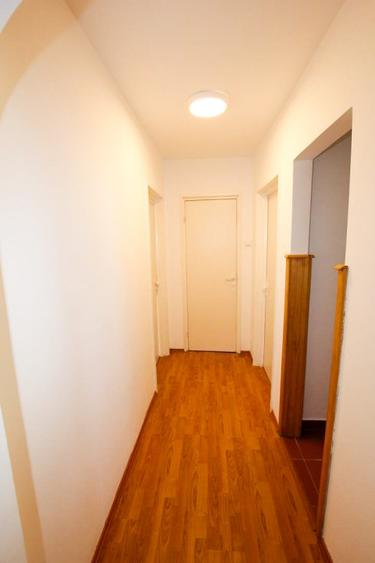 3 camere de inchiriat Al. Compozitorlilor 13 - 10