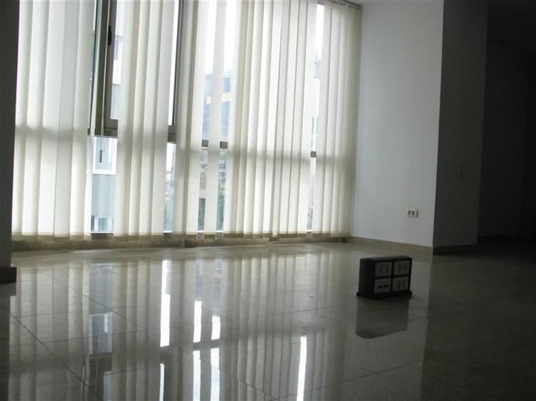 Inchiriere spatii - Louis Blanc Office Building - 17