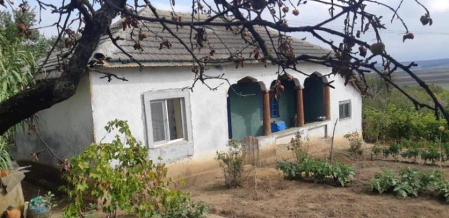 Casă cu 4 camere în Vânători - 3