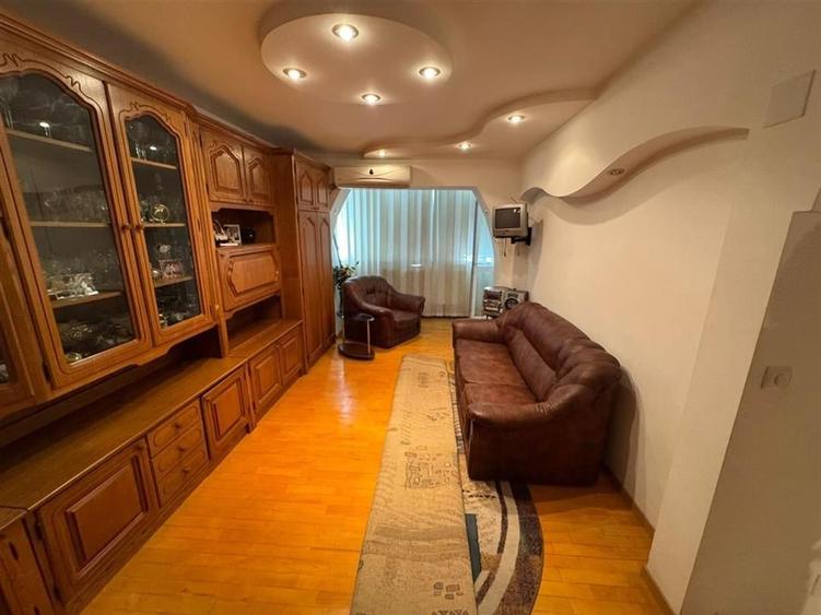 Apartament 3 camere, 72mp, etaj 2, zona fostul Tribunal - stradal - 6