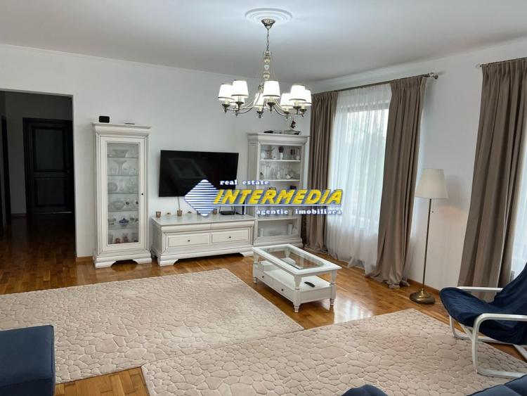 Casa noua construita pe un nivel in Cetate, ultrafinisa - 10