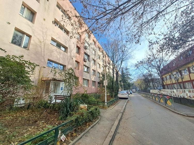 Apartament 2 camere Auchan Drumul Taberei - 17