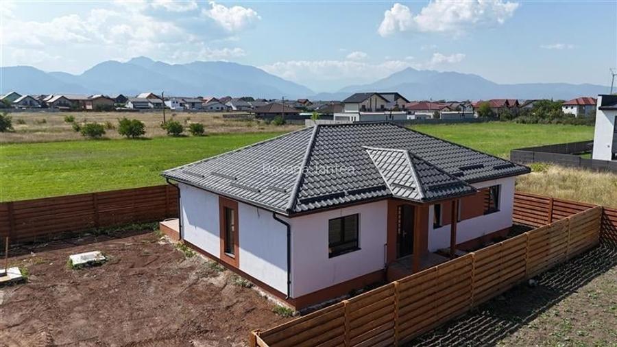 Casa individuala finalizata,  incalzire in pardoseala, Izvor, Brasov