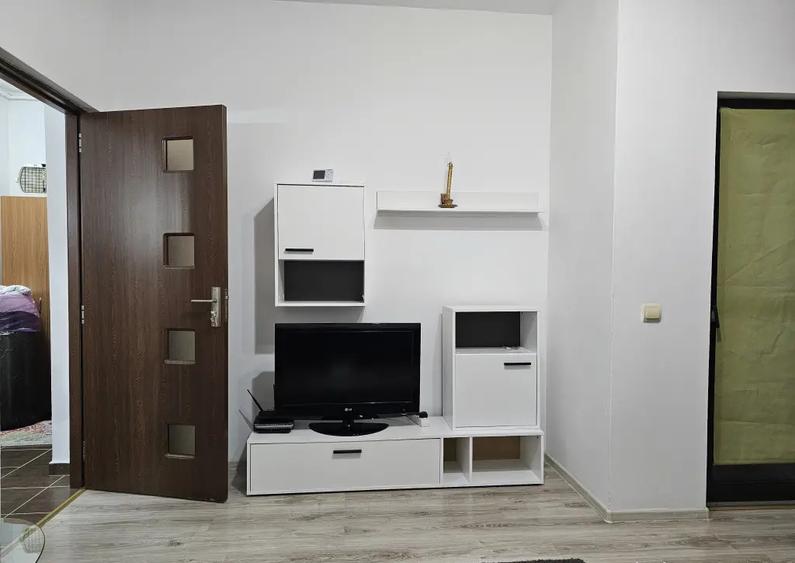 Garsoniera de inchiriat 34 mp, complet mobilata ?i utilata, Metalurgiei - 12