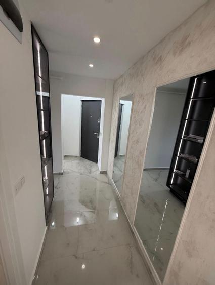 Apartament cu 3 camere de inchiriat - 2