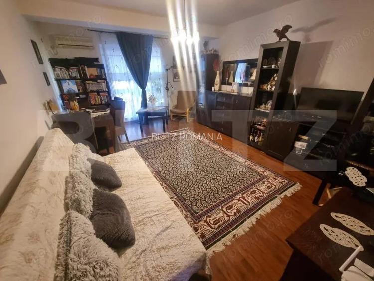 Apartament de vanzare, cu 2 camere, decomandat, 62 mp, zona Ford Apartament de vanzare, cu 2 camere, decomandat, 62 mp, zona Ford