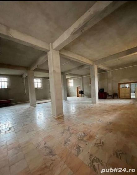 Vand- Cladire de 1048 mp-la pre? de apartament - 9