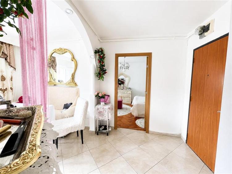 Apartament 2 camere decomandat, 2 balcoane, mobilat Astra- Berzei - 8
