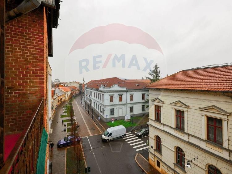 Apartament de vanzare cu suprafata de 150mp, Ultracentral, Oradea - 17