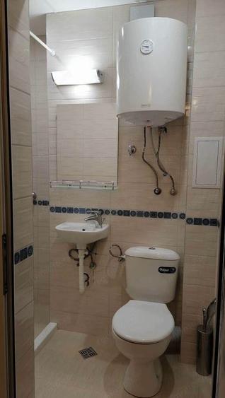 Garsonieră decomandată în Central