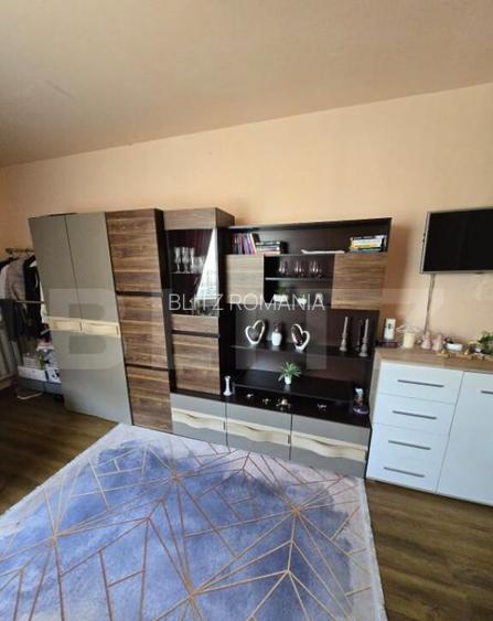 Casa cu 3 camere, 100 mp, zona centrala