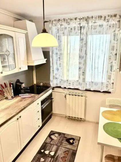 Proprietate Spațioasă &icirc;n București Central - 252 m? Construiți | 3 Băi - 4