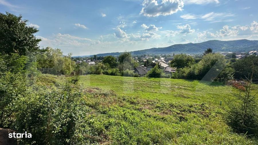 Teren 1.188 mp cu priveliste superba ideal pentru 2 case, Pucioasa - 1