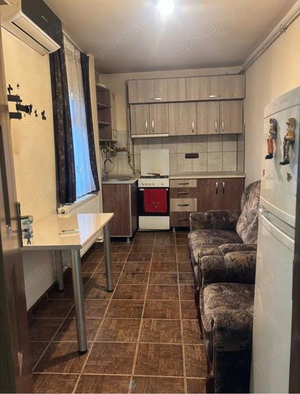 Garsoniera Central De Inchiriat mobilata si utilata corespunzator - 3