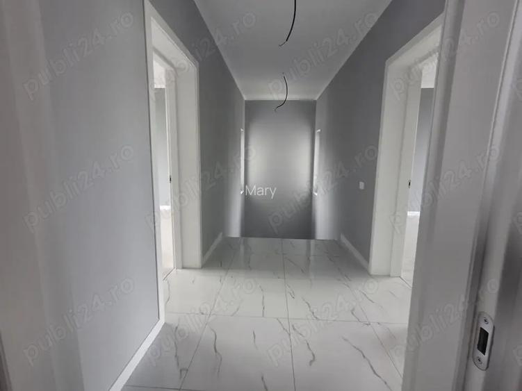 Casa de LUX construita si finisata impecabil! 4 camere 2bai si dresing Bucium Visani MUTARE IMEDIATA Casa de LUX construita si finisata impecabil! 4 camere 2bai si dresing Bucium Visani MUTARE IMEDIATA